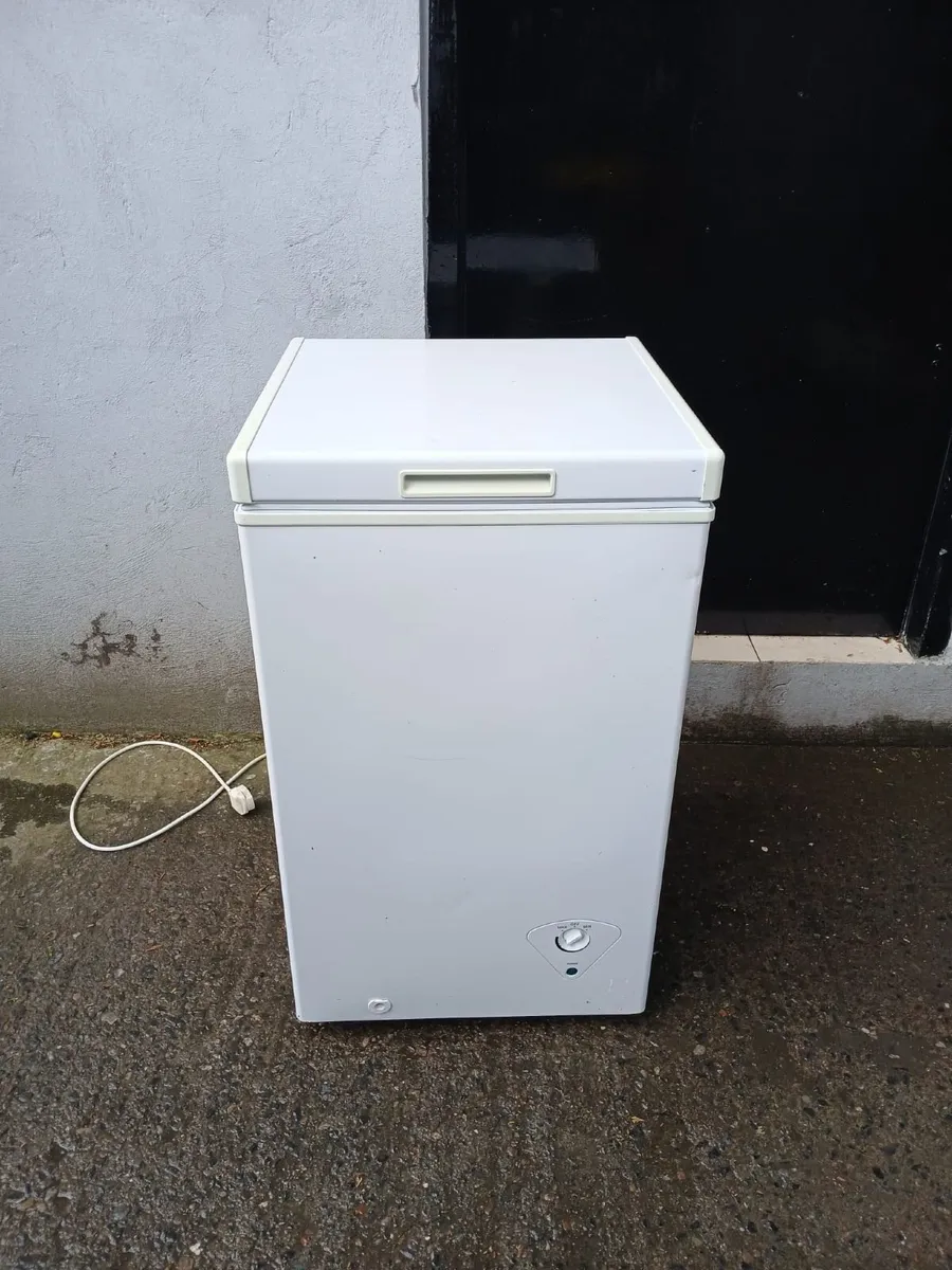 CHEST FREEZER FOR SALE - Image 2