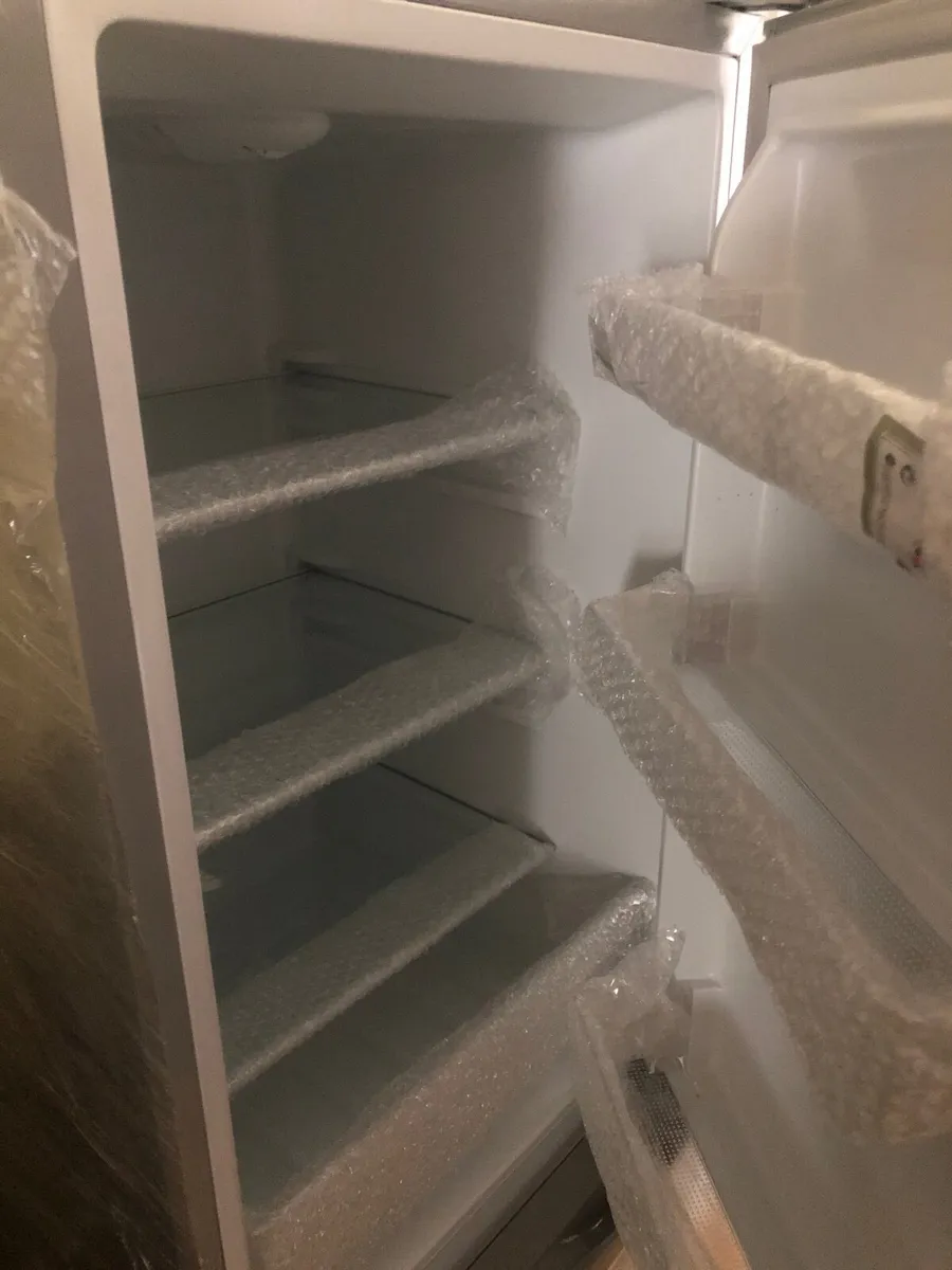 COLLECTION ONLY. 2nd hand fridge/freezer - Image 3