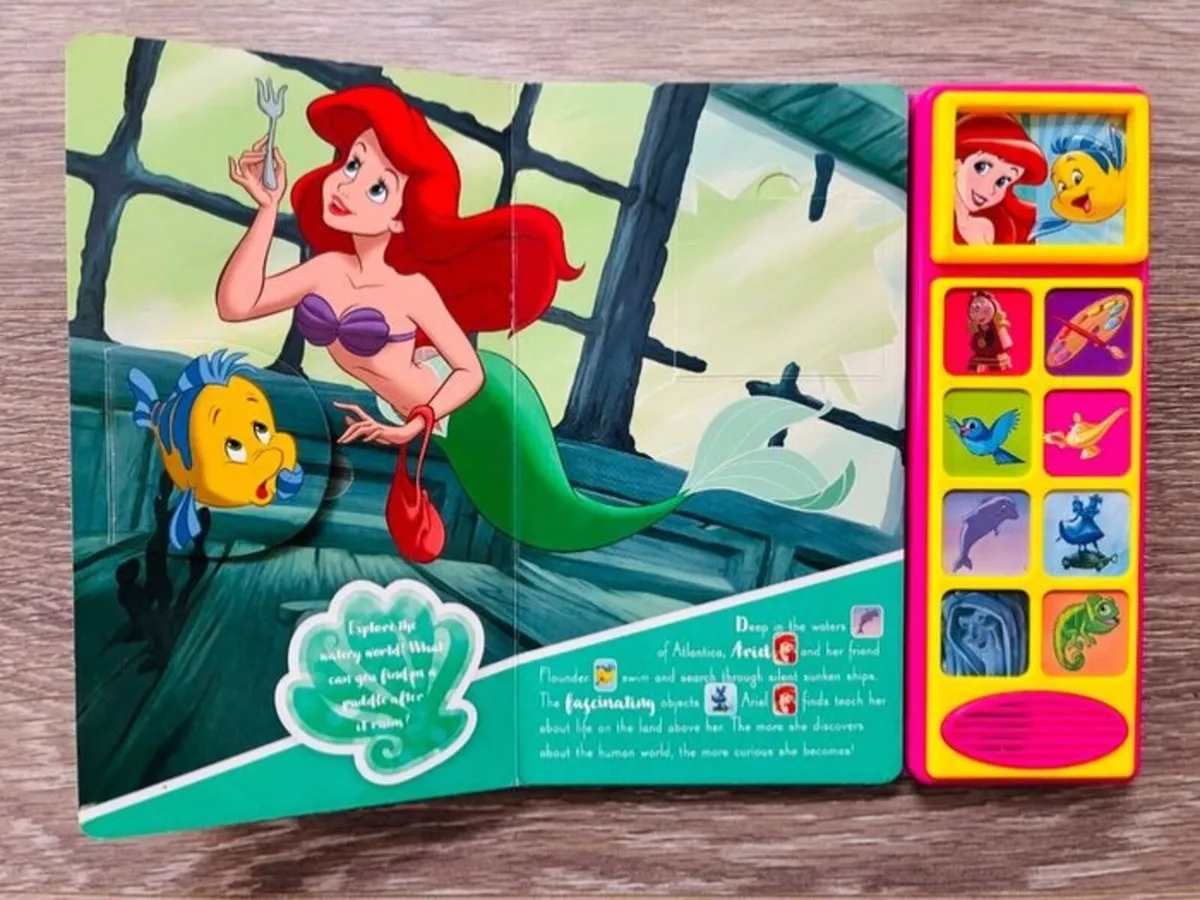 Disney Princess Lift-a-Flap Sound Book & FREE Barb - Image 4