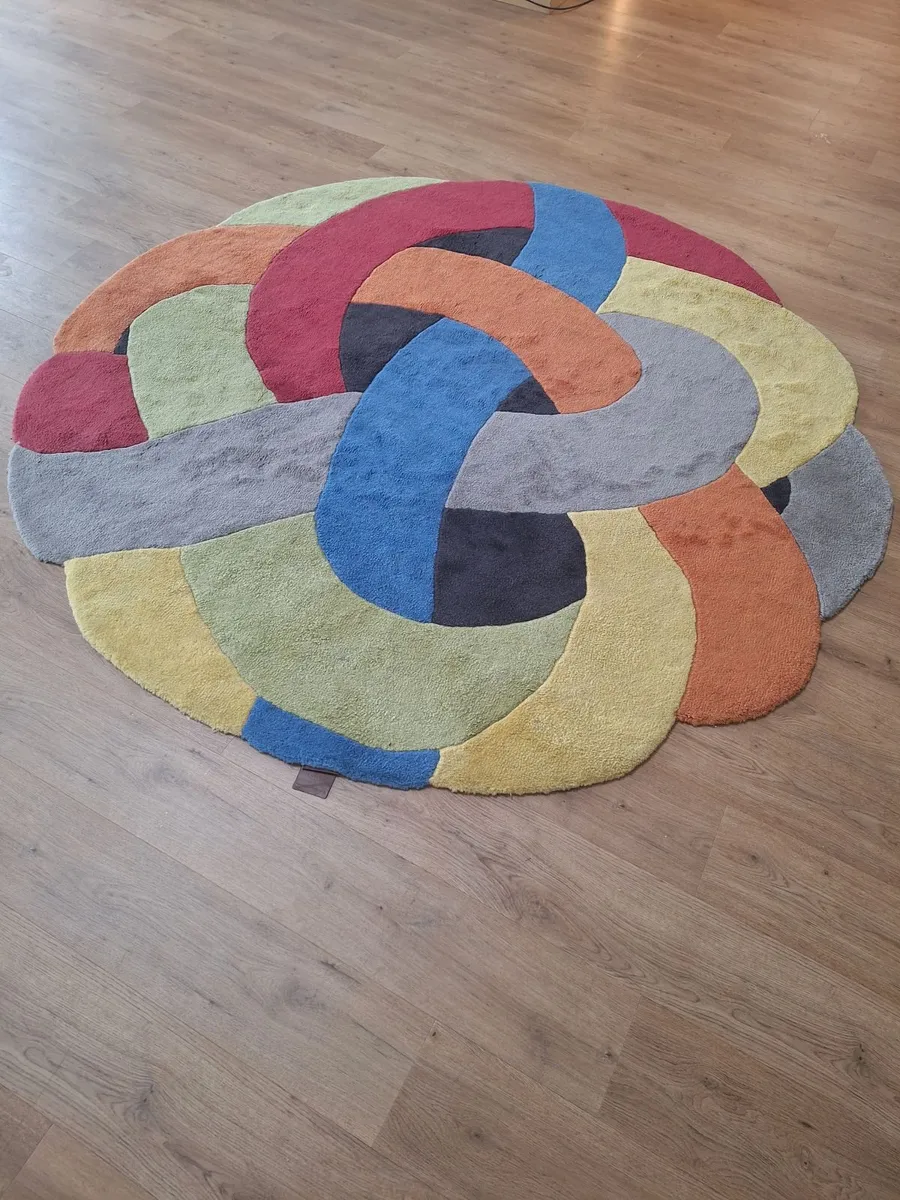 Rug - Image 2
