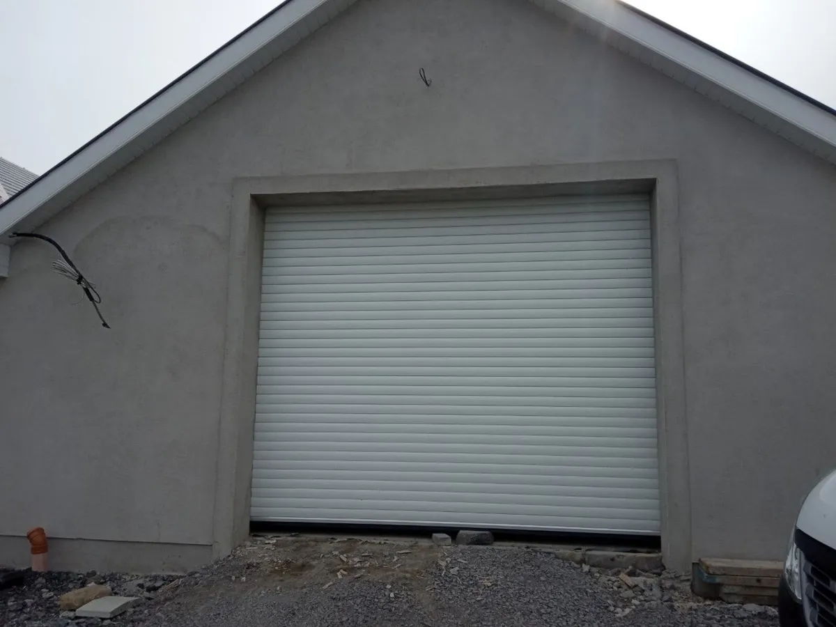 garage / shed  doors,  insulated - Image 1