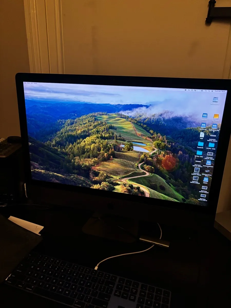 Apple iMacPro - Image 2