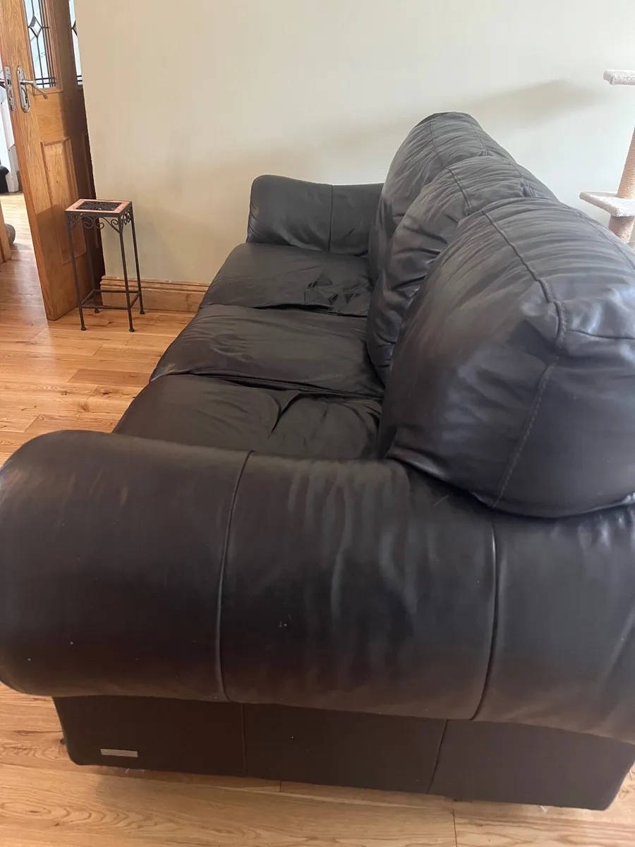 Dark brown Leather sofa - Image 3