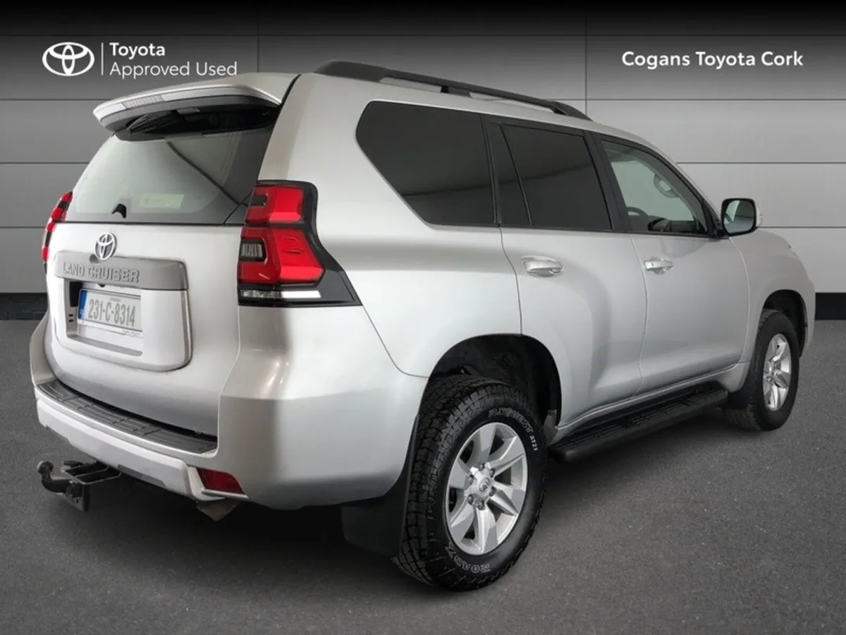Toyota Land Cruiser LAND CRUISER AUTO - Image 2
