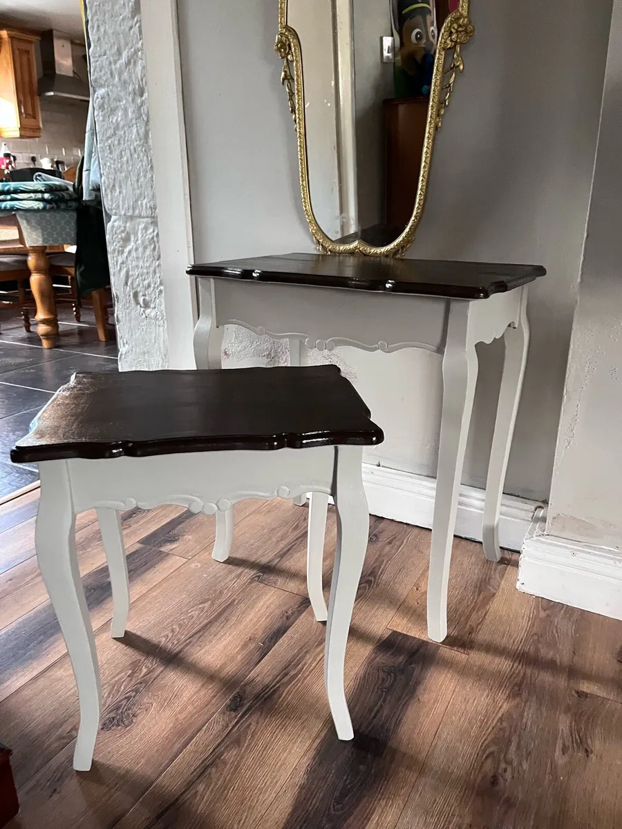 Side  tables - Image 1
