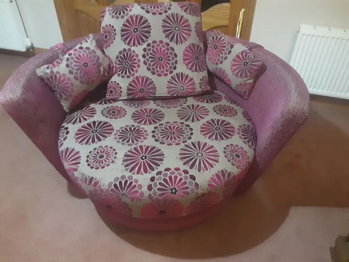 Living room  swivelling chair - Image 2