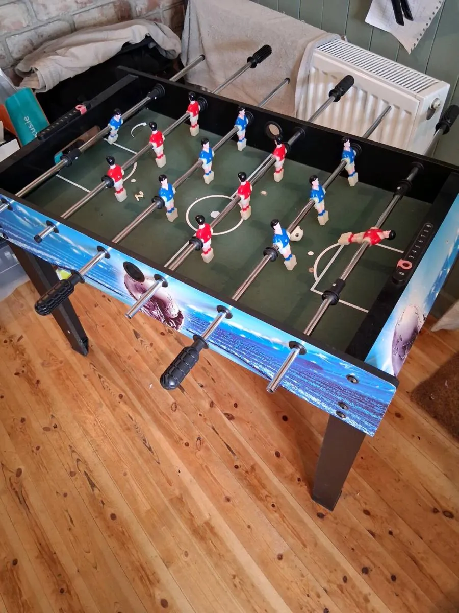 Soccer table - Image 2