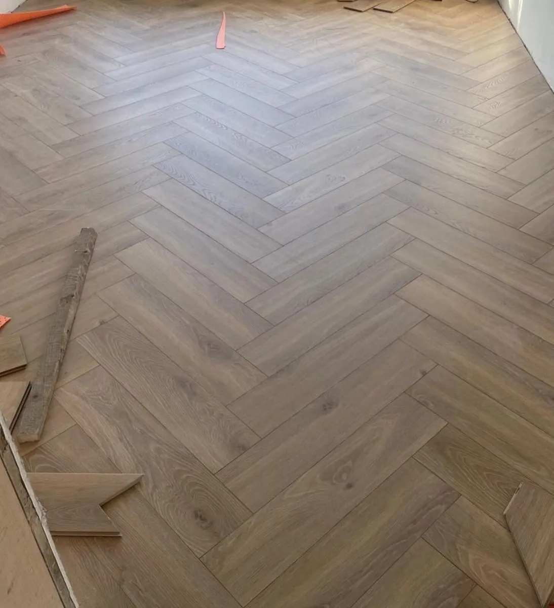 Alicante Herringbone laminate flooring - Image 3