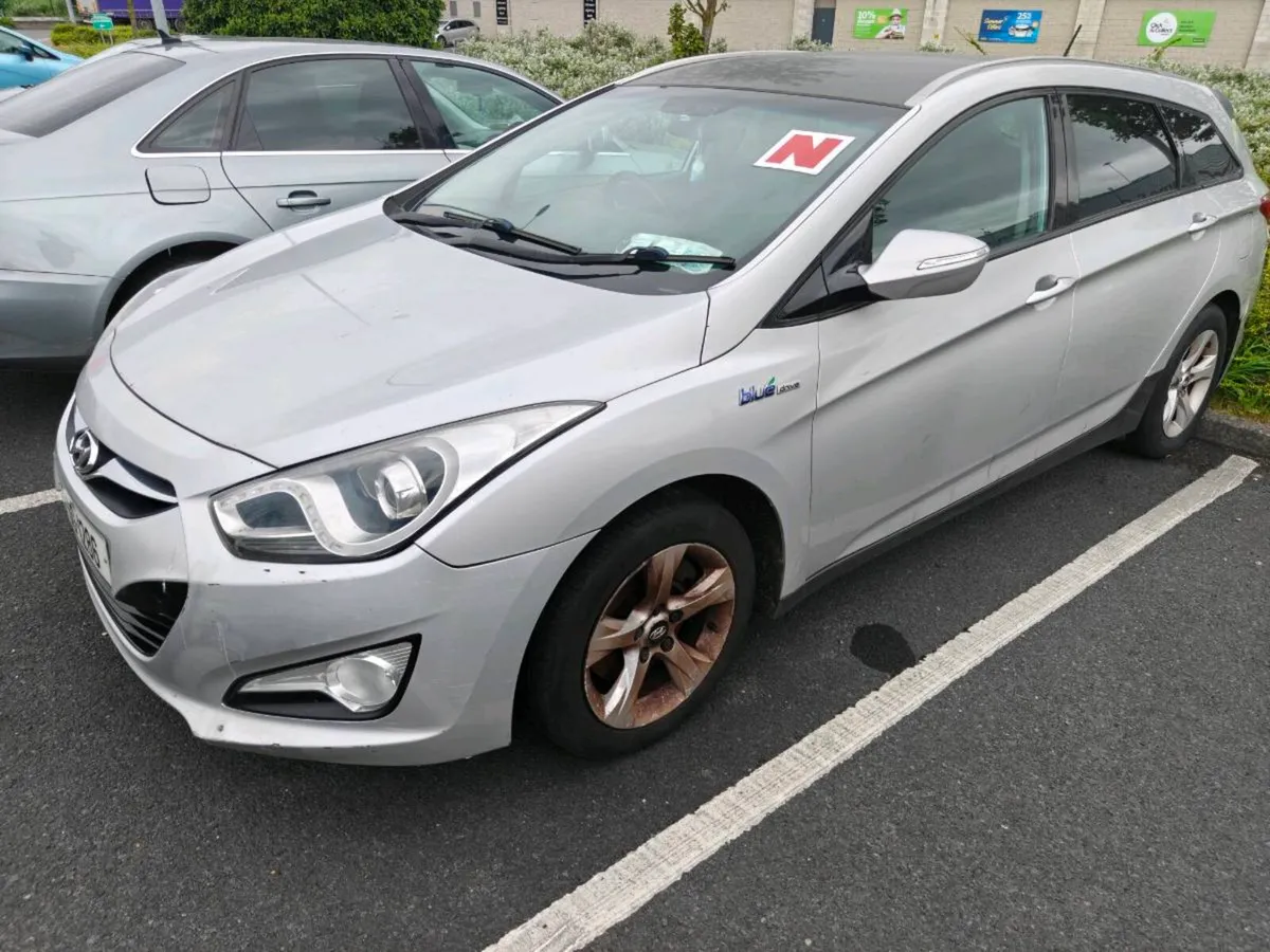 2012 hyundai i40 parts - Image 2