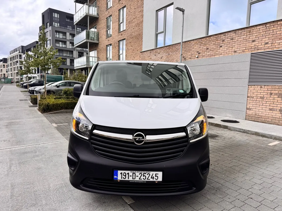 Opel Vivaro Long 2019 – Ready for Work - Image 3