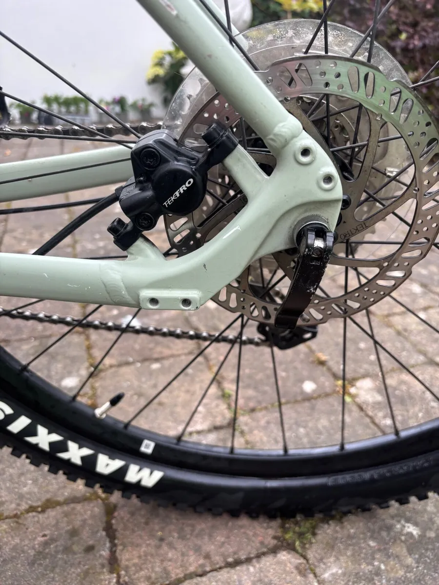 Giant Talon 1 Mountain Bike - Image 2