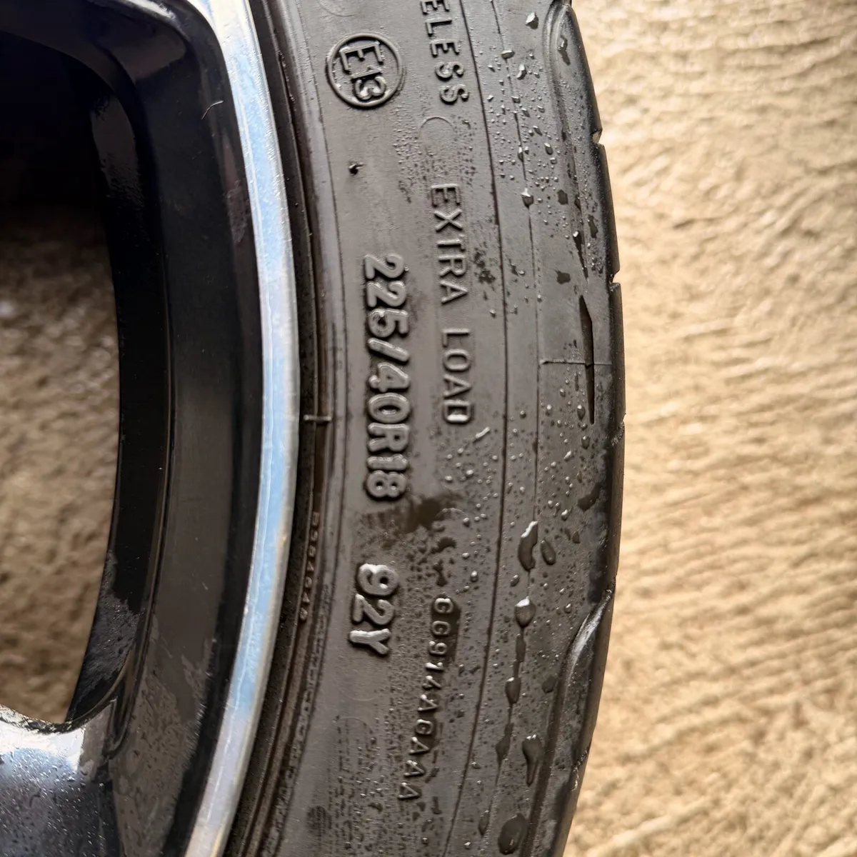 VW Golf GTI Austin 18” Alloy Wheels + Tyres 225/40 - Image 4