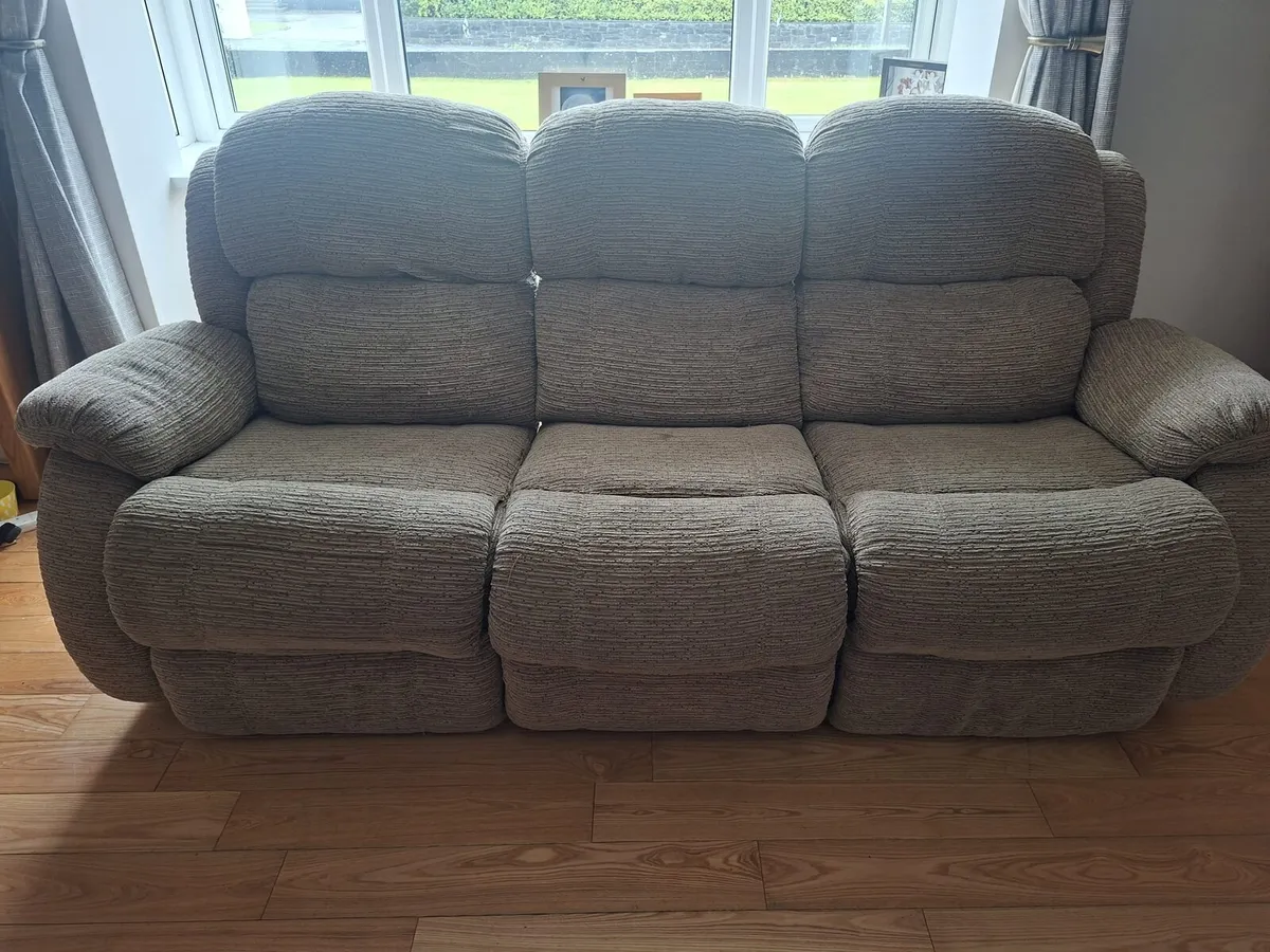 3 piece suite - Image 1