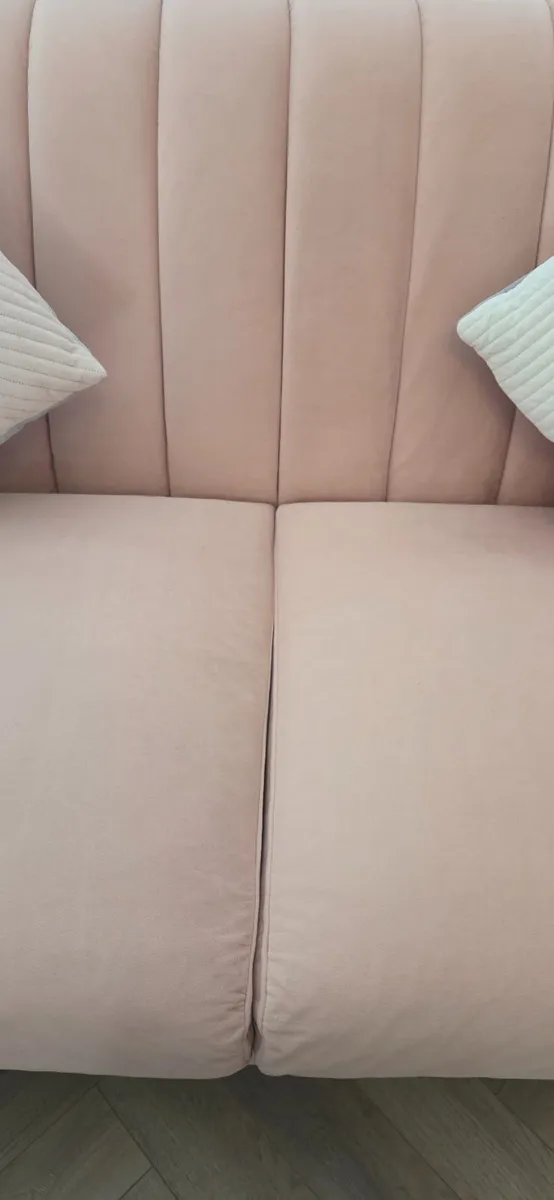 Sofa - Image 4