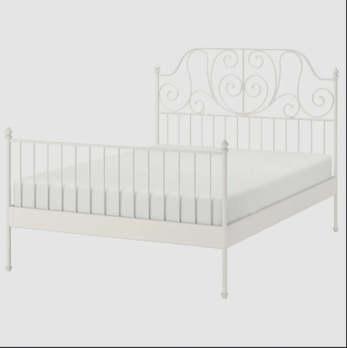 Bed - Image 1