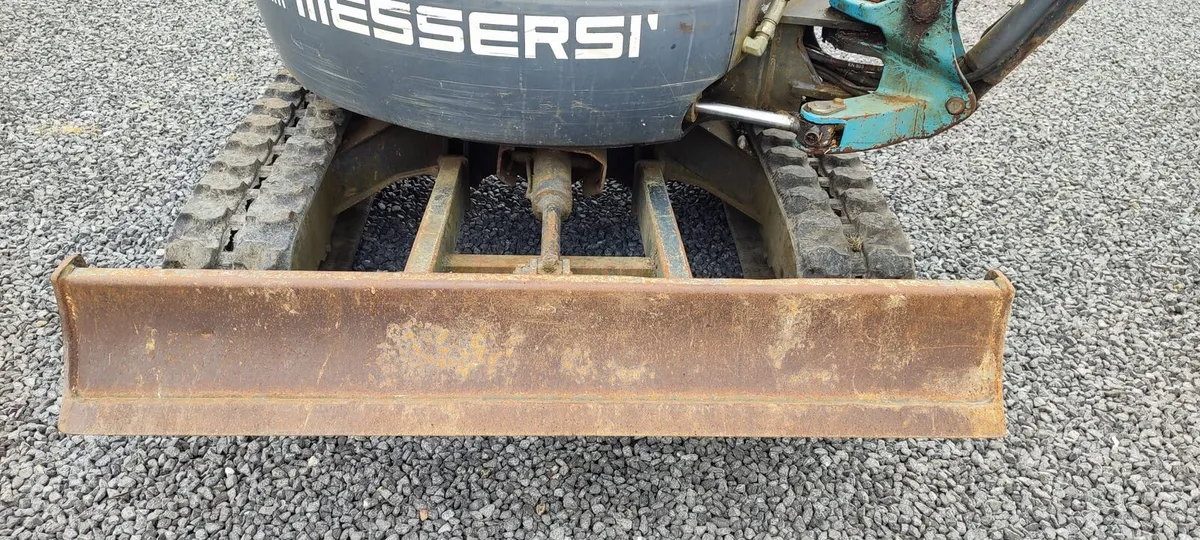 Mini digger - Image 1
