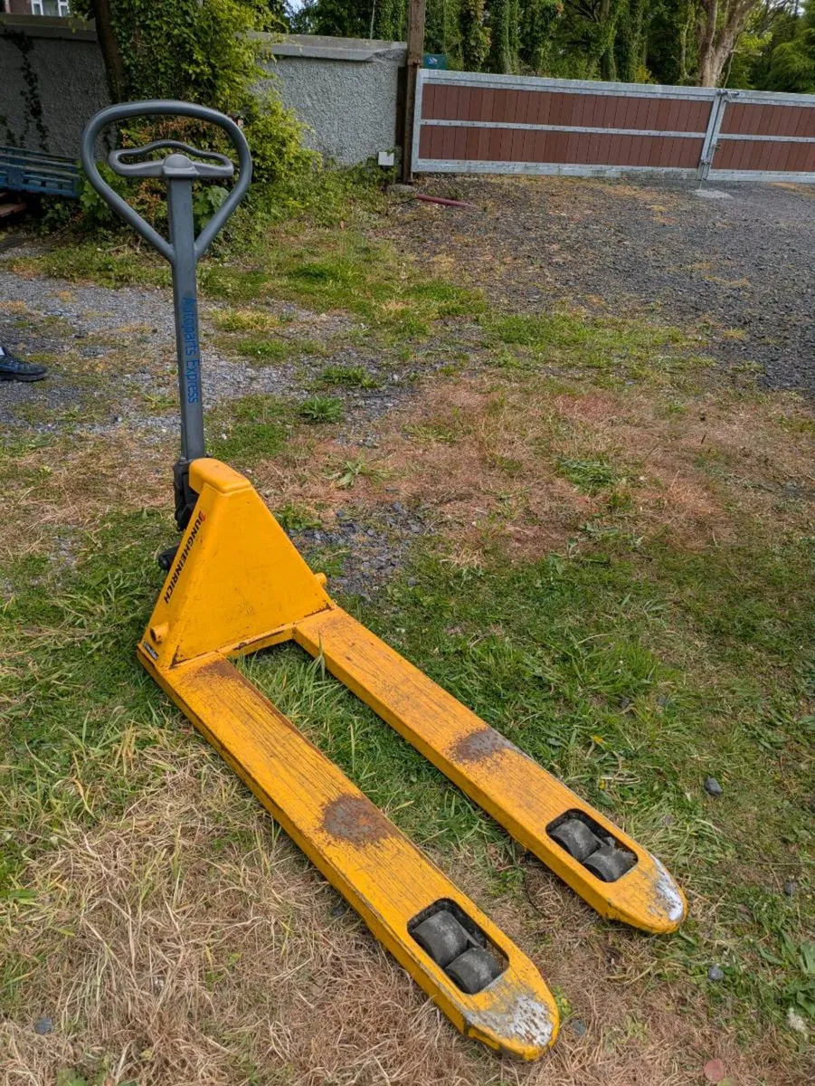 Pallet truck - Image 2