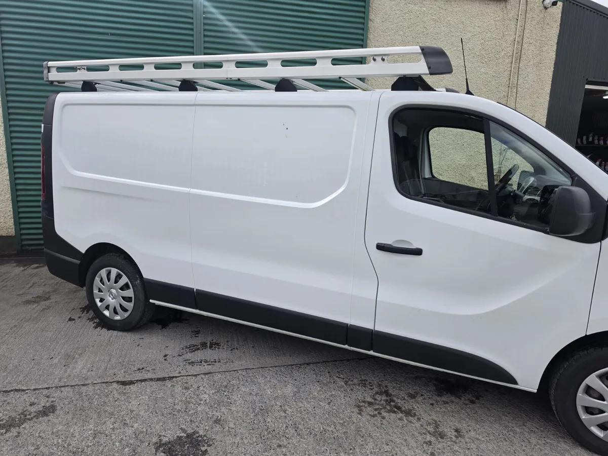 ~Nissan NV300 ~(€10,750 +VAT) - Image 2