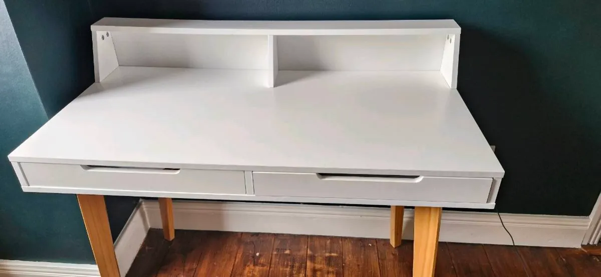 Work Desk - Image 4