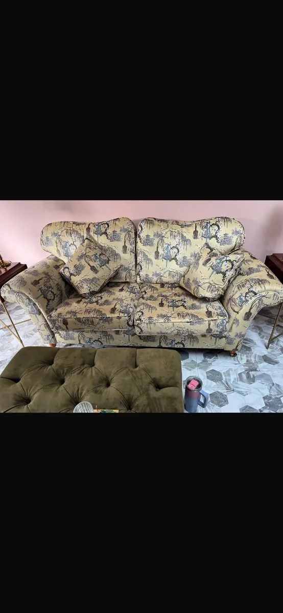 Couch - Image 1