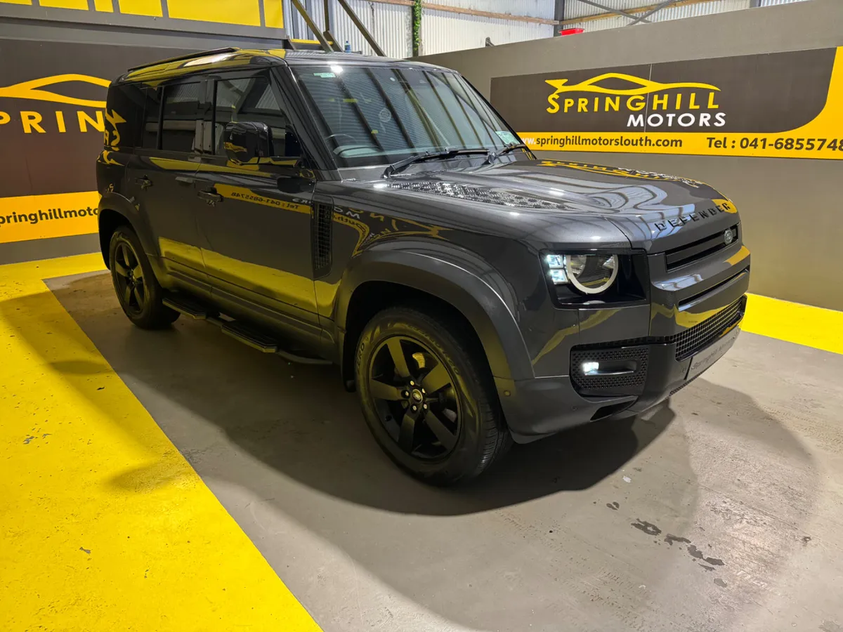 2021 Land Rover Defender 3.0L 6 Seater + VAT - Image 2
