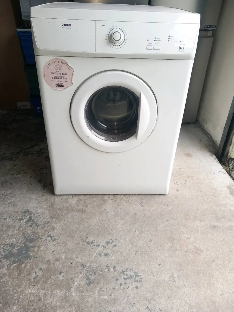 Zanussi vent dryer - Image 1