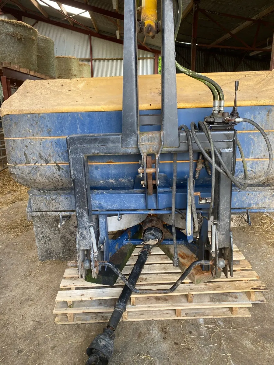 Rossmore hoist - Image 2