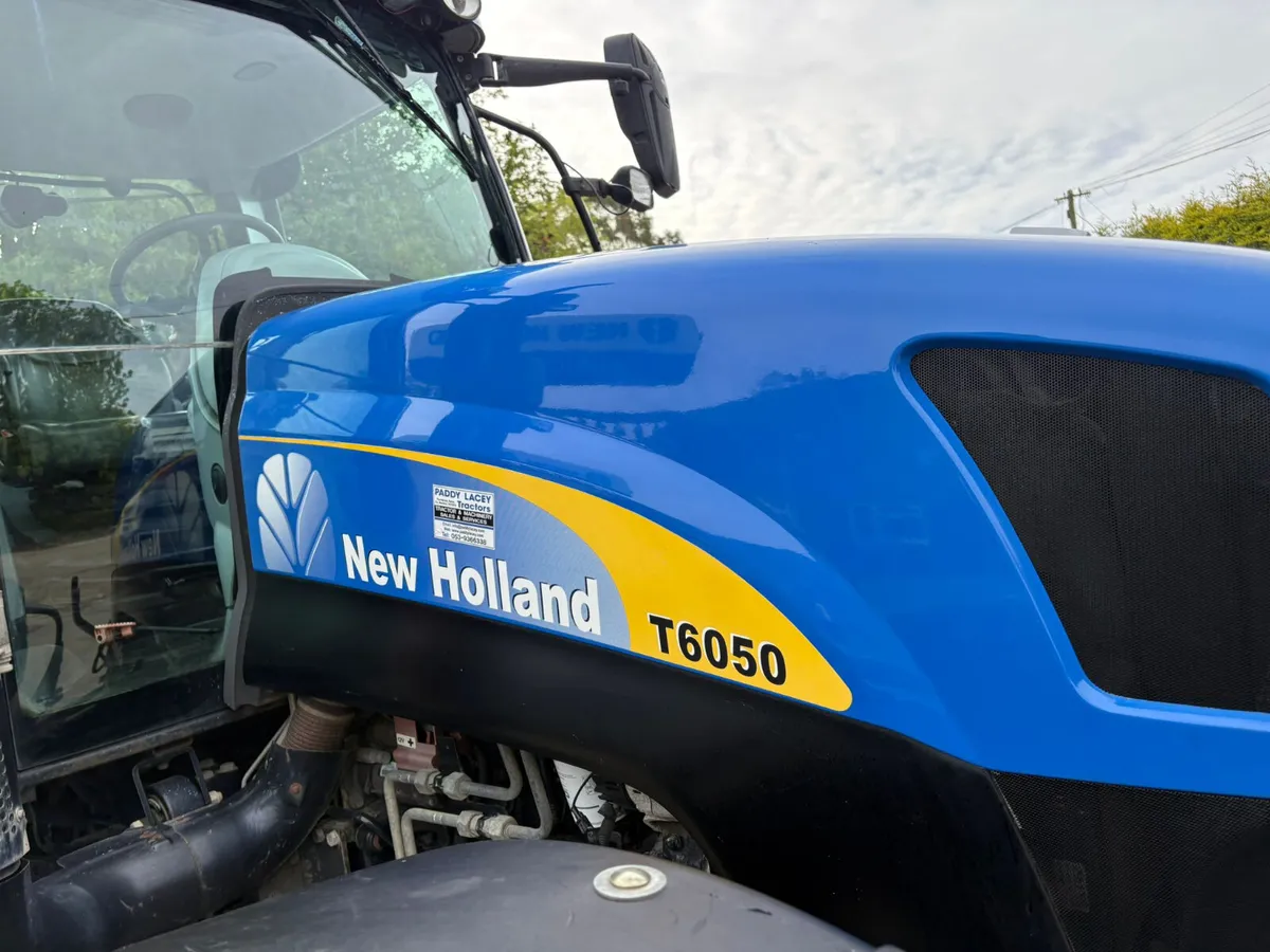 2010 New Holland T6050 SLE - Image 3