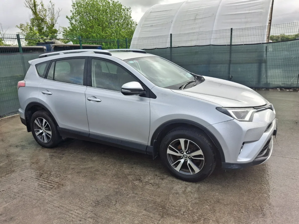 162 Toyota Rav-4  D4D - Image 1