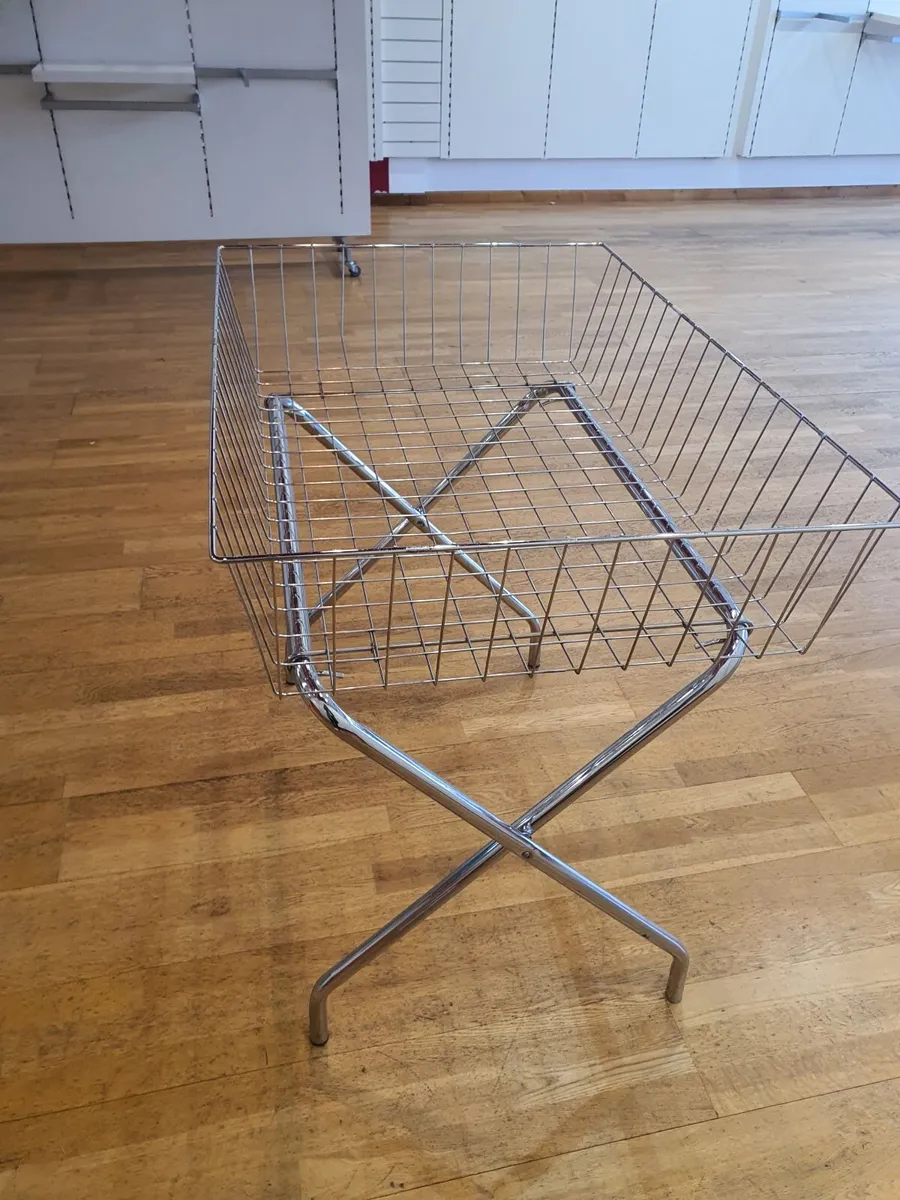 Dump Bins & Wire Baskets - Image 3