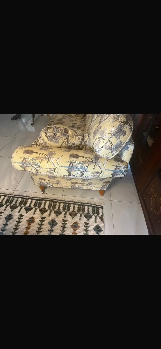 Couch - Image 3