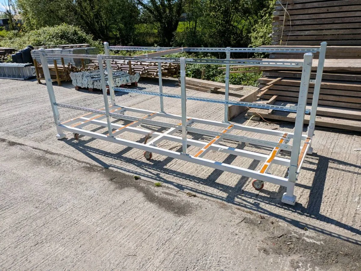 Stillages - Image 3