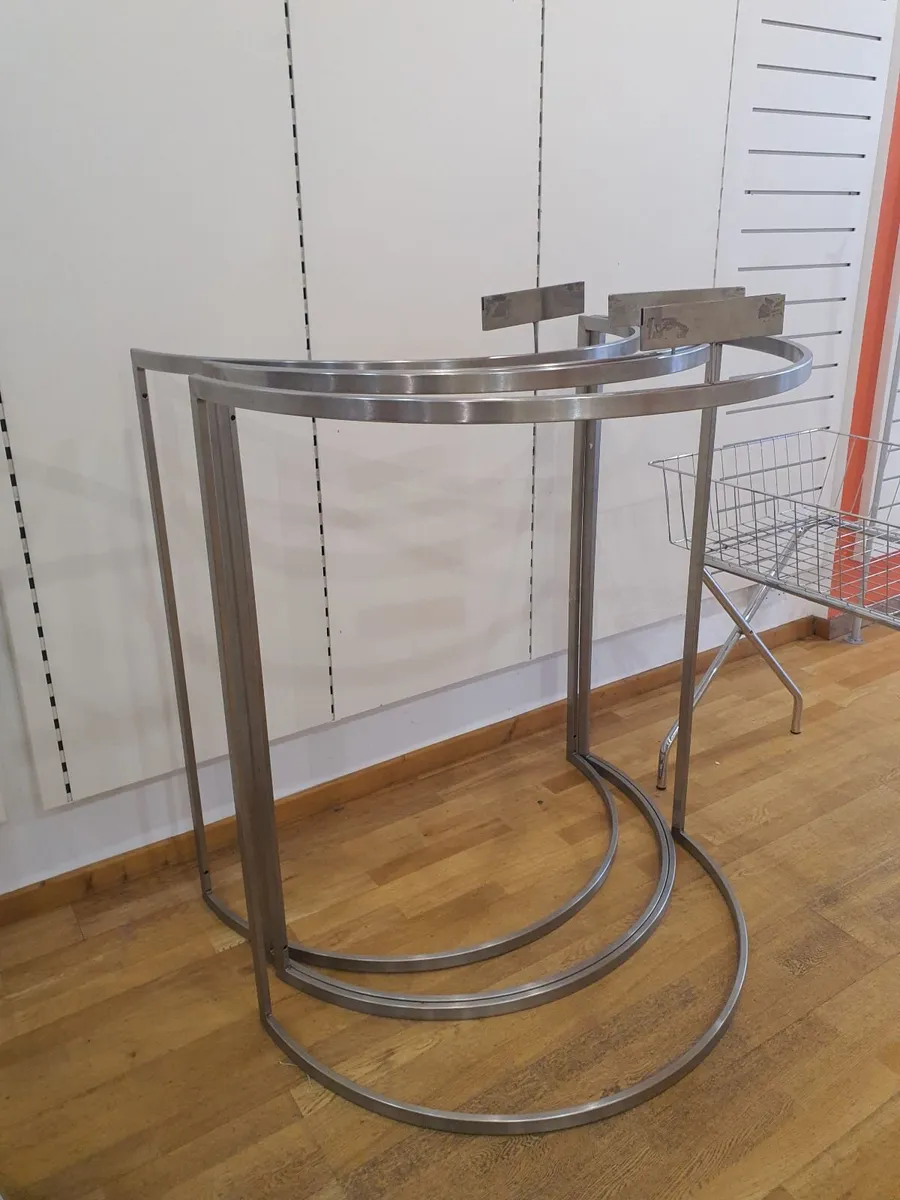 Shop rails - Image 1