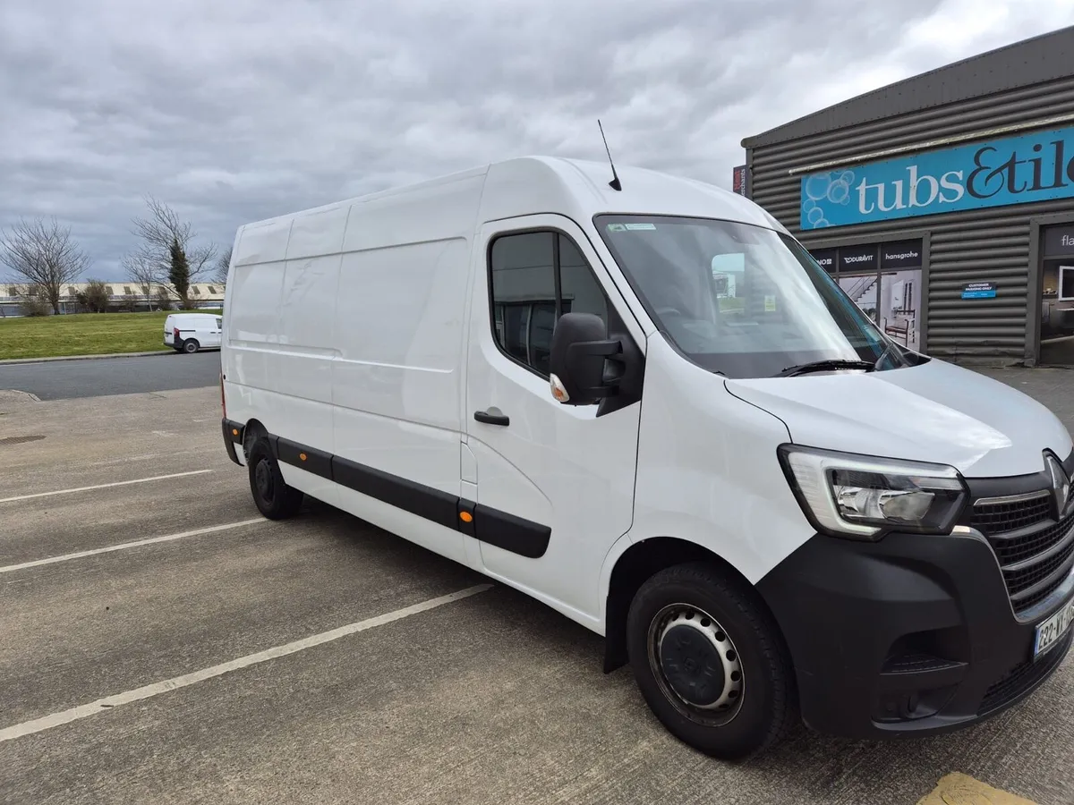 Van - Image 3