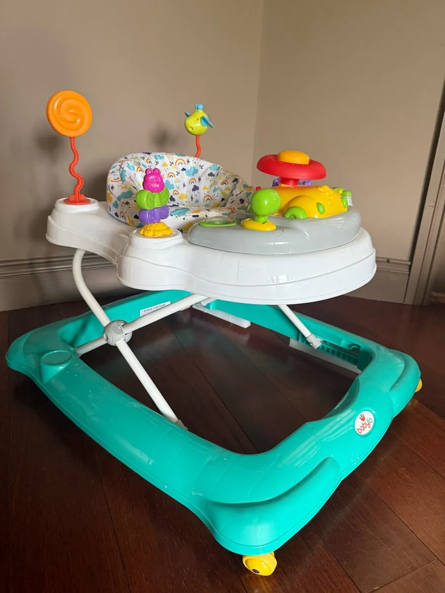 Baby walker - Image 1