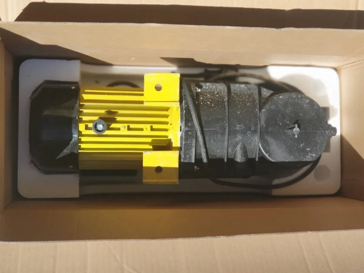 Large Heated Bestway Above Ground Complete Pool Set - Image 3