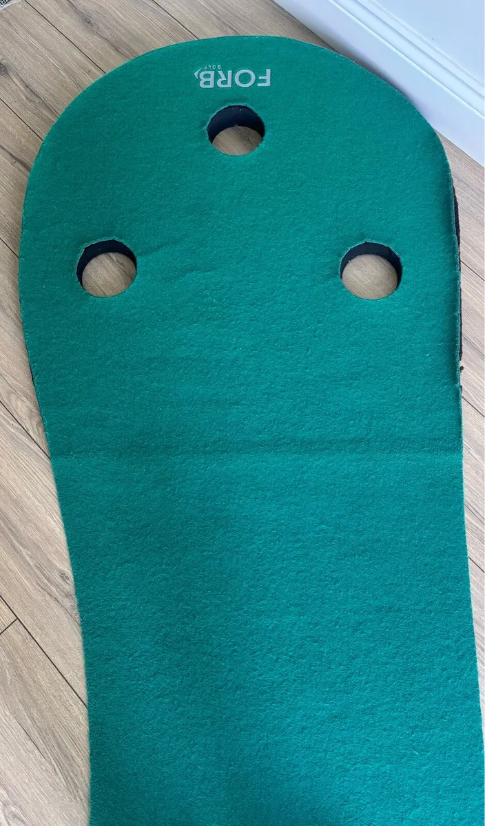 Putting Practice Mat - Image 1