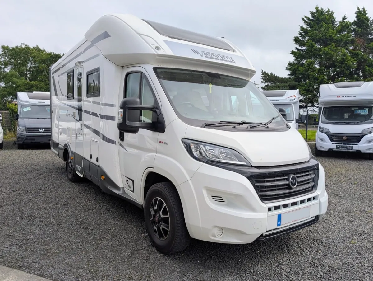 motorhome - Image 2