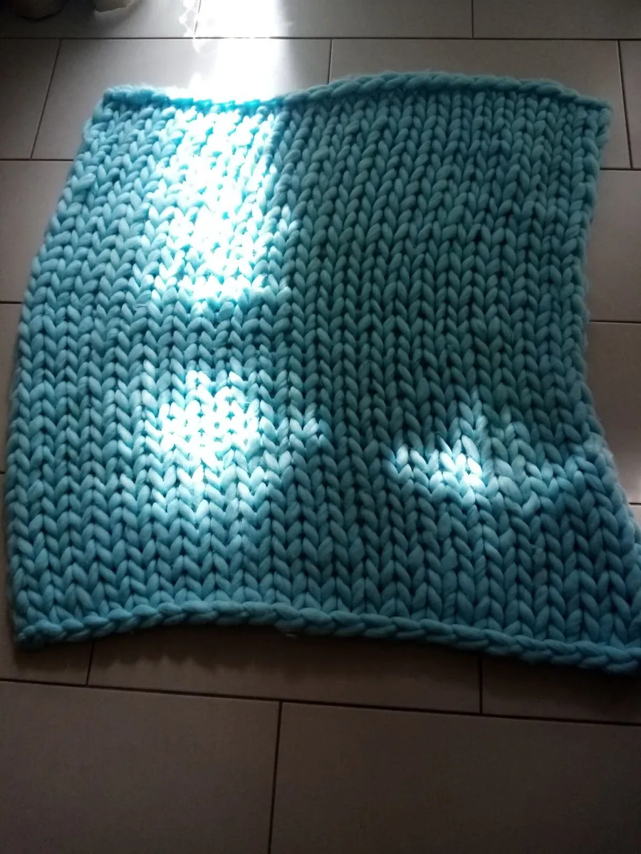 Large knit purl throw - Image 1