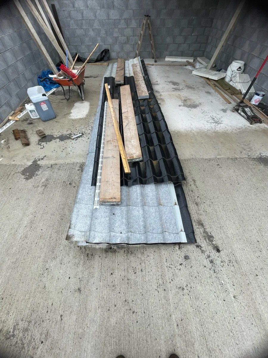 Roof sheeting - Image 1