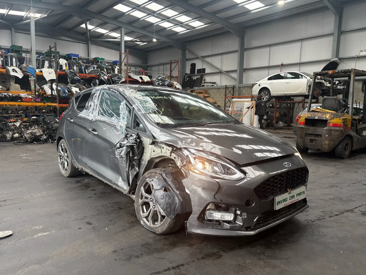 FOR BREAKING 2020 FORD FIESTA 1.0 Turbo Petrol Man - Image 3