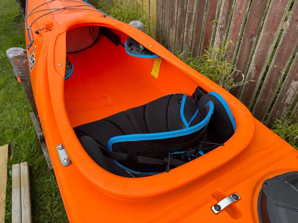 Sea Kayak - Image 3