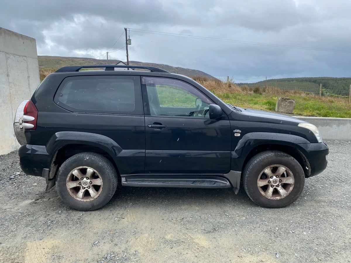 Toyota LandCruiser - Image 2
