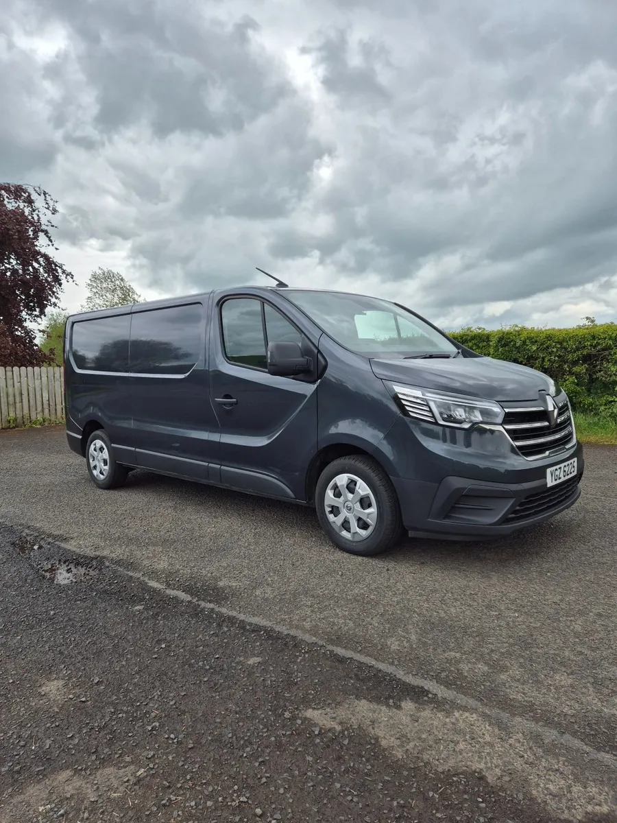 Renault Trafic 2023 - Image 1