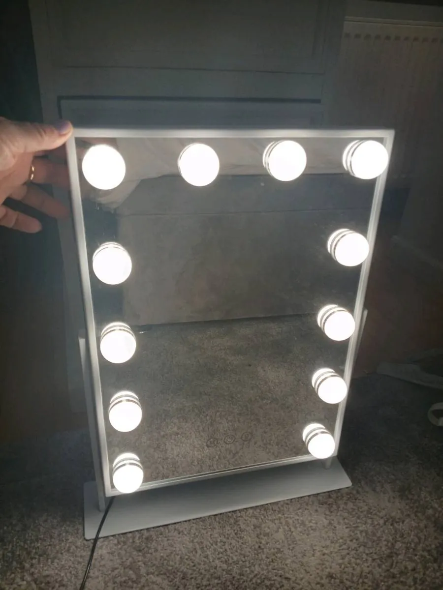 Hollywood vanity mirror - Image 3