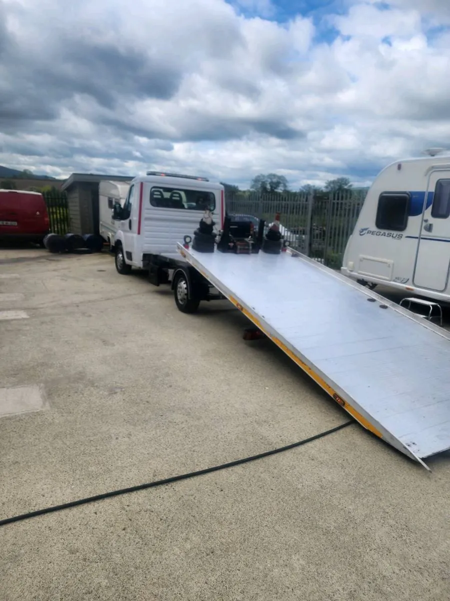 Fiat ducato tilt and slides 3 half ton car license - Image 2