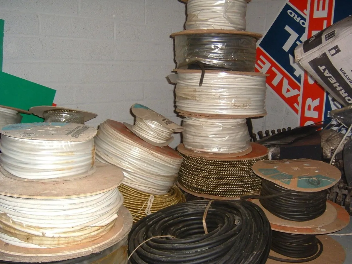 shop stock - Image 1