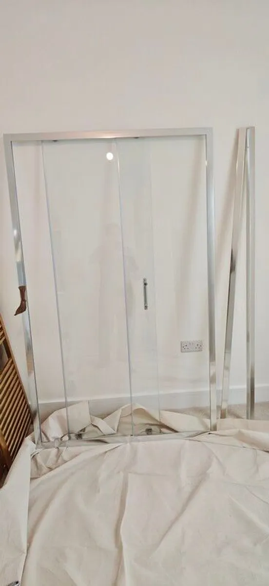 Sliding Shower Door - Image 3