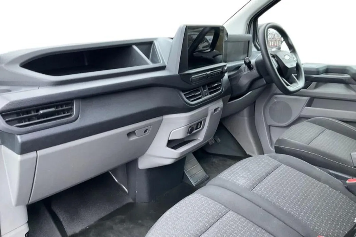 Ford Transit Custom TREND - Image 3