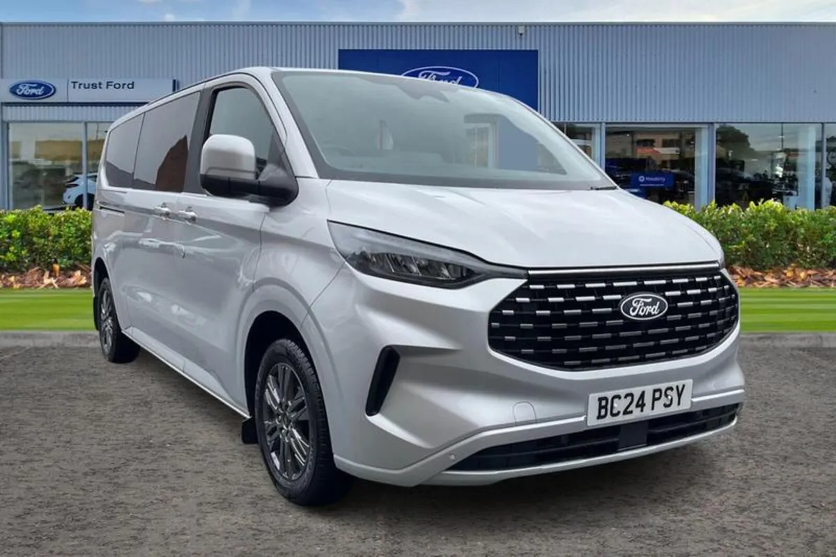 Ford Tourneo Custom TITANIUM - Image 1